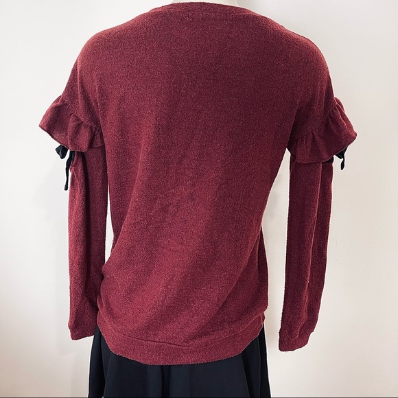 ALMOST FAMOUS 2 SWEATERS |set of 2 v-neck open arm fancy shoulder tie CR… - Picture 9 of 16